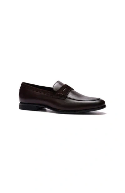 Carlos Santana Leon Penny Loafer In Brown