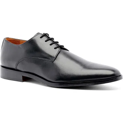Carlos Santana Power Derby In Black