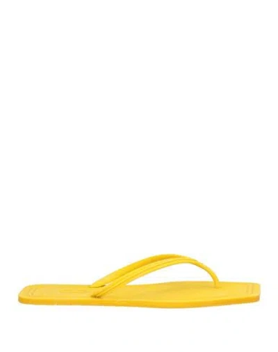 Carlotha Ray Woman Thong Sandal Yellow Size 9-10 Rubber