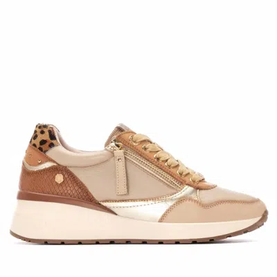Carmela Women's Leather Wedge Lace-up Sneakers In Beige In Multi