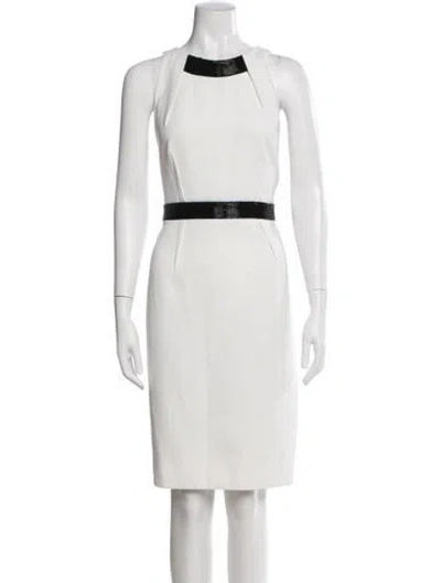 Pre-owned Carmen Marc Valvo Crew Neck Knee-length Dress In White