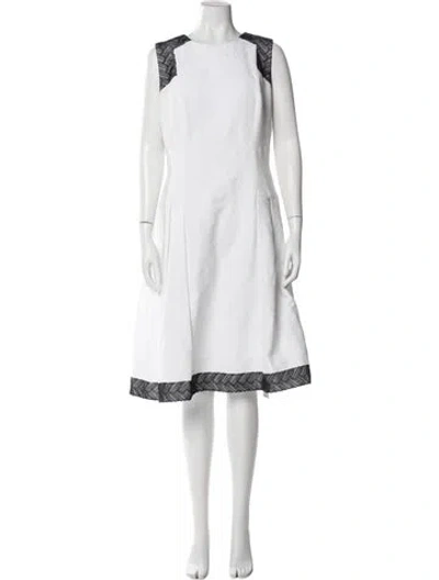 Pre-owned Carmen Marc Valvo Crew Neck Midi Length Dress In White