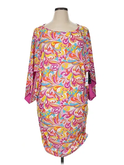 Carmen Marc Valvo Kimono In Pink