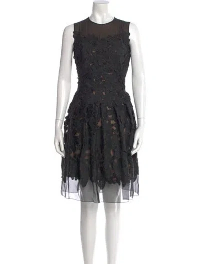 Pre-owned Carmen Marc Valvo Lace Pattern Knee-length Dress In Black