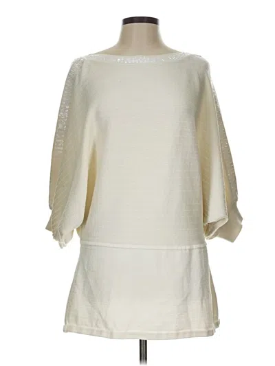 Pre-owned Carmen Marc Valvo Poncho In Ivory