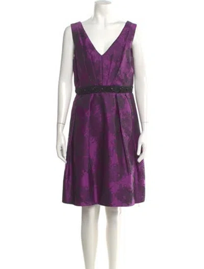 Pre-owned Carmen Marc Valvo Printed Knee-length Dress In Purple