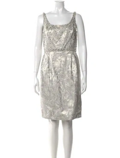 Pre-owned Carmen Marc Valvo Printed Knee-length Dress In White