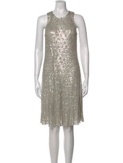 Pre-owned Carmen Marc Valvo Silk Knee-length Dress In Neutral