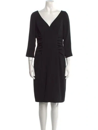 Pre-owned Carmen Marc Valvo V-neck Knee-length Dress In Black
