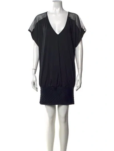 Pre-owned Carmen Marc Valvo V-neck Mini Dress In Black