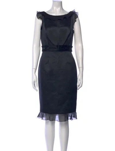 Pre-owned Carmen Marc Valvo Wool Knee-length Dress In Blue
