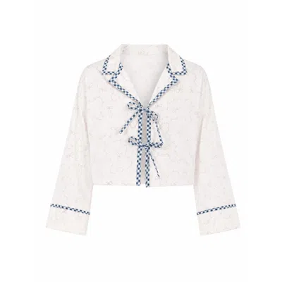 Carmen Says Women's Cosmopolitan White Cropped Bow-printed Shirt