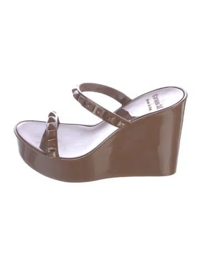 Pre-owned Carmen Sol Rubber Studded Accents Slides In Brown
