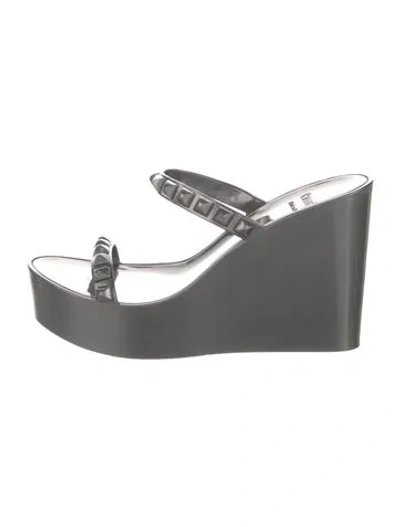 Pre-owned Carmen Sol Rubber Studded Accents Slides In Gray