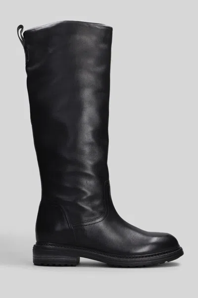 Carmens Colette Ride Low Heels Boots In Black