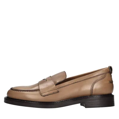 Carmens Flat Shoes In Brown