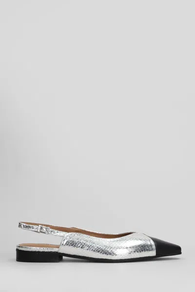 CARMENS CARMENS JANE WING PUMPS