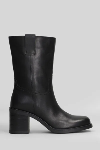 Carmens Mia Low High Heels Ankle Boots In Black