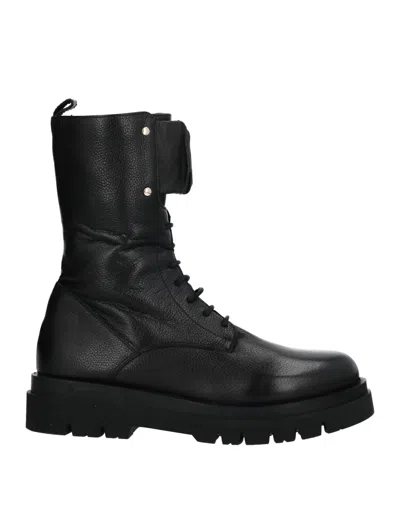 Carmens Ankle Boots In Black