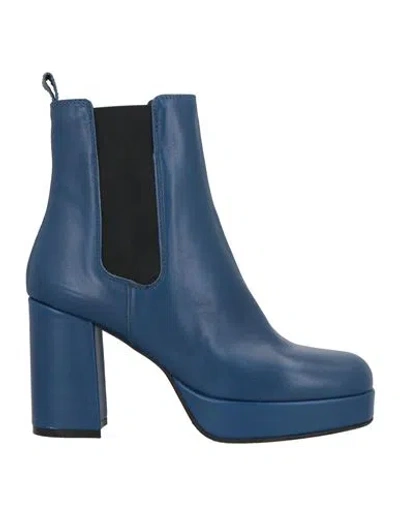 Carmens Woman Ankle Boots Blue Size 7 Leather In Blue