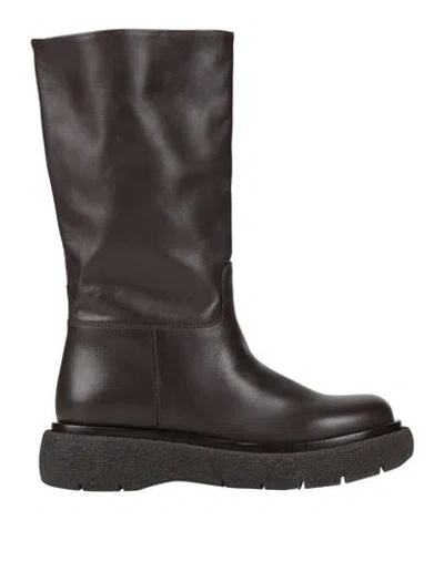 Carmens Woman Boot Dark Brown Size 7 Leather