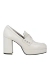 CARMENS CARMENS WOMAN LOAFERS OFF WHITE SIZE 8 LEATHER
