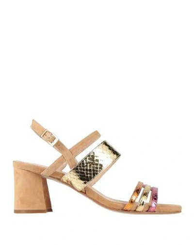 Carmens Woman Sandals Gold Size 10 Soft Leather