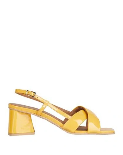 Carmens Woman Sandals Yellow Size 6 Leather