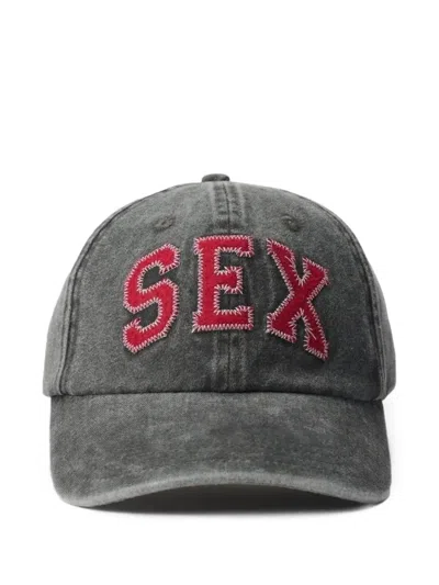 Carne Bollente Appliqué-detail Baseball Cap In Gray