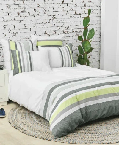 Carol & Frank Jones Queen Duvet Cover In Multi