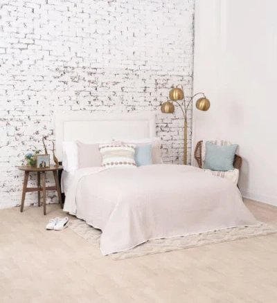 Carol & Frank Noble Quilt Bedding Set In Neutral