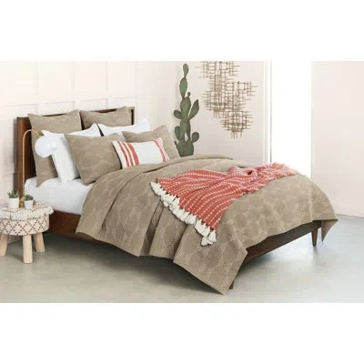 Carol & Frank Saunders Cotton Reversible Quilt In Tan