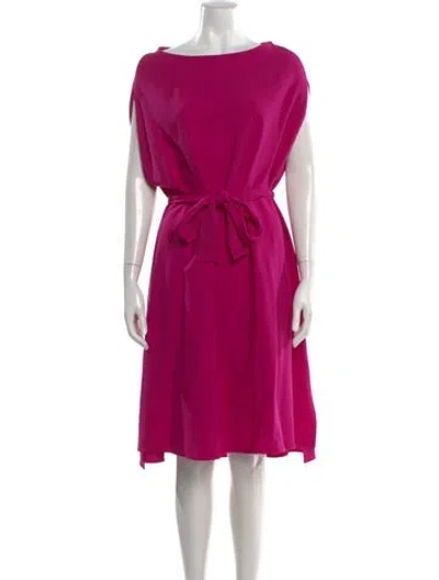 Pre-owned Carolina Herrera Bateau Neckline Knee-length Dress In Purple