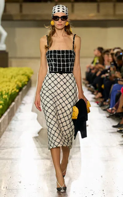 Carolina Herrera Belted Windowpane Tweed Dress In Multi