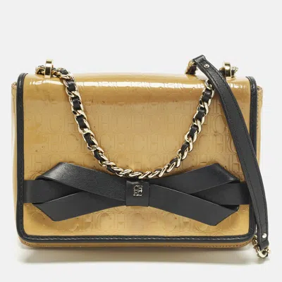 Pre-owned Carolina Herrera Bow Beige/black Monogram Embossed Patent And Leather Shoulder Bag In Sand