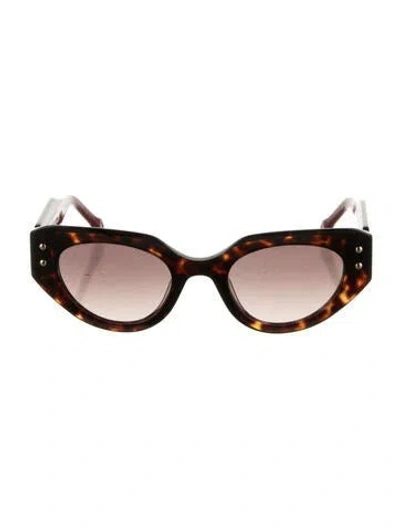 Pre-owned Carolina Herrera Cat-eye Gradient Sunglasses W/ Tags In Multicolor