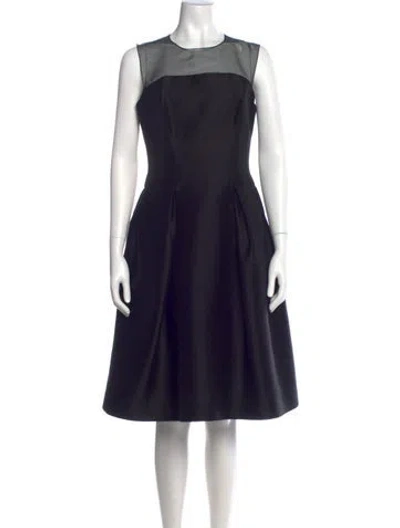 Pre-owned Carolina Herrera Crew Neck Midi Length Dress In Pink