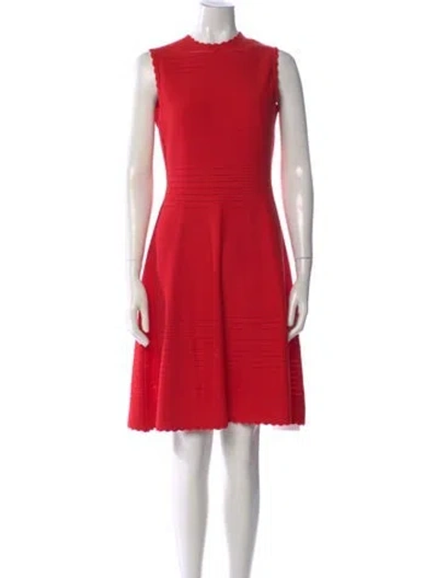 Pre-owned Carolina Herrera Crew Neck Mini Dress In Red