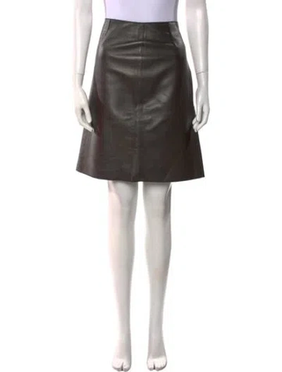 Pre-owned Carolina Herrera Lambskin Knee-length Skirt In Black