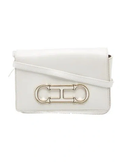 Pre-owned Carolina Herrera Leather Crossbody Bag In White