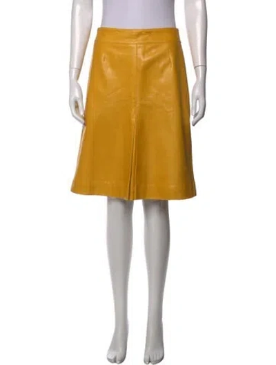 Pre-owned Carolina Herrera Leather Midi Length Skirt In Yellow