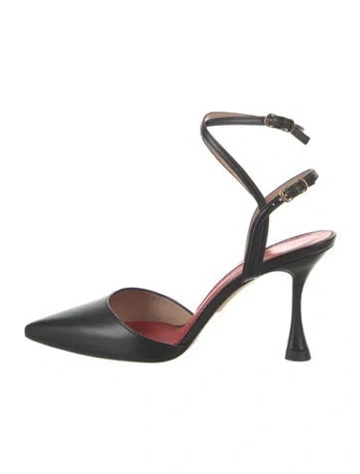 Pre-owned Carolina Herrera Leather Pumps In Black