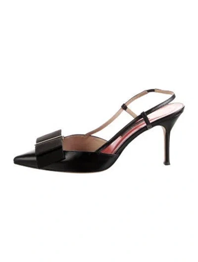 Pre-owned Carolina Herrera Leather Slingback Pumps In Black