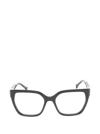 Carolina Herrera Logo-plaque Glasses In Black