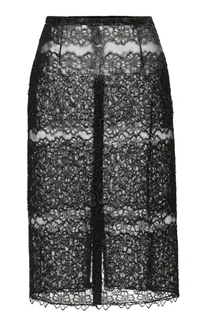 Carolina Herrera Moda Operandi In Black