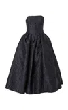 Carolina Herrera Moda Operandi In Black