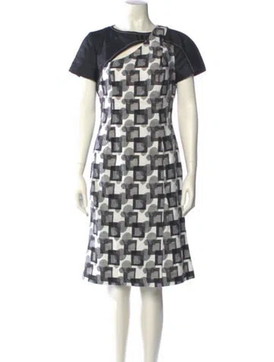 Pre-owned Carolina Herrera Nylon Knee-length Dress In White