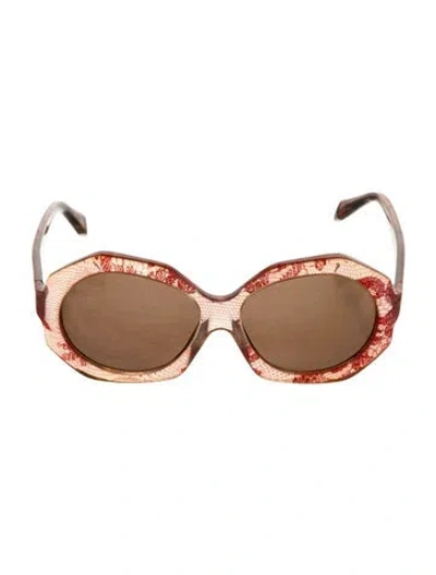 Pre-owned Carolina Herrera Oversize Tinted Sunglasses In Pink