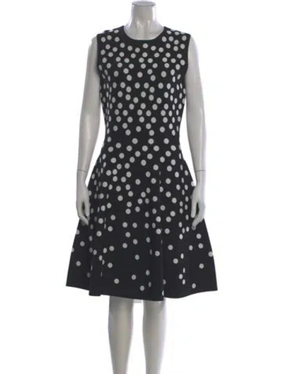 Pre-owned Carolina Herrera Polka Dot Print Knee-length Dress In Gray