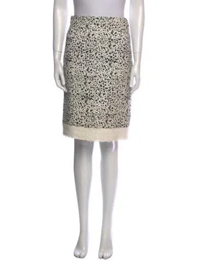 Pre-owned Carolina Herrera Printed Knee-length Skirt In White
